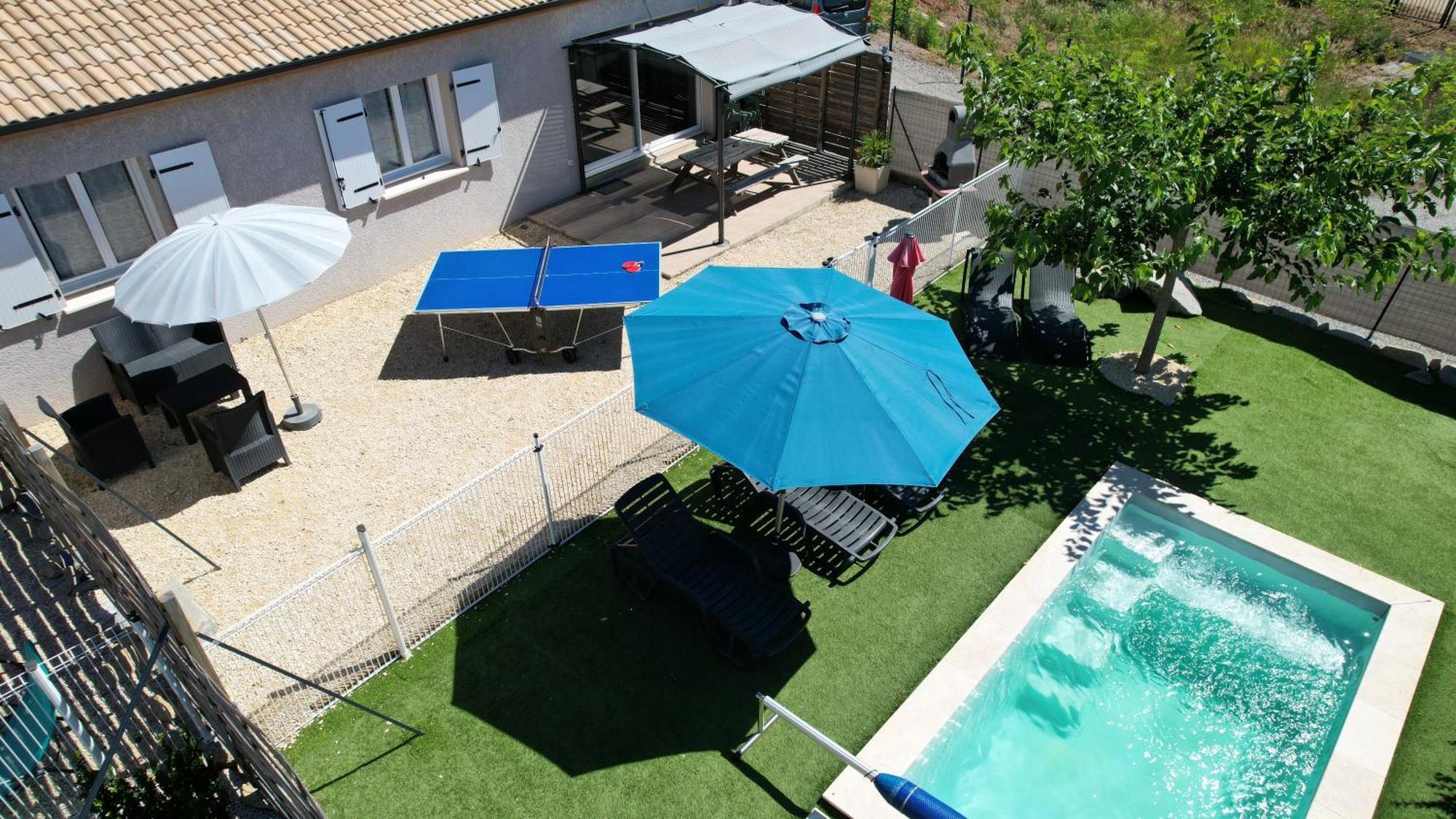 En Ardeche, Gite L'Odyssee Climatise Avec Sa Piscine Privee Et Chauffee Joyeuse Extérieur photo